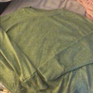 Extremely soft!! Green oversized sweater